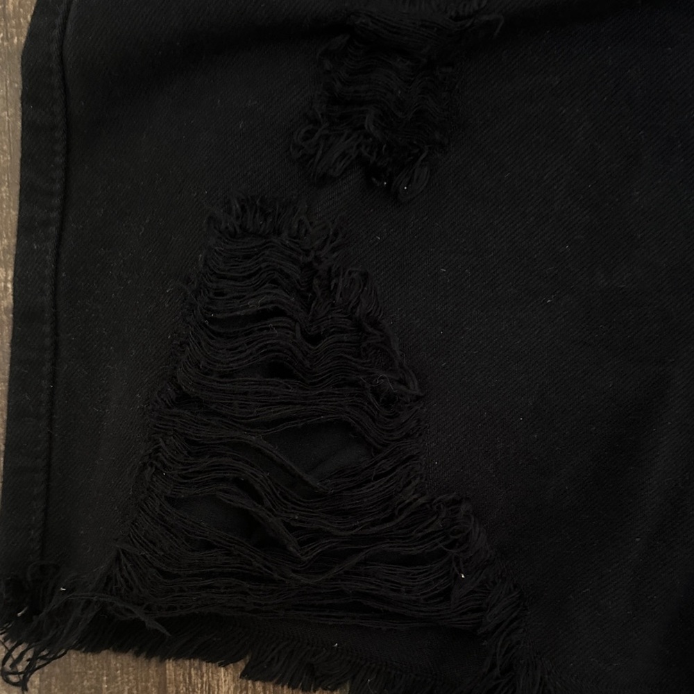KanCan Black Frayed Jean Shorts - Picture 4 of 5